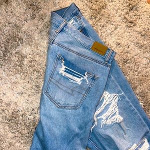 American Eagle Mom jeans